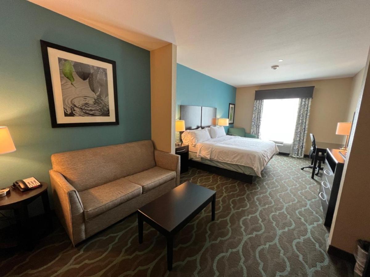 Holiday Inn Express Hotels & Suites Cuero By Ihg Exterior foto